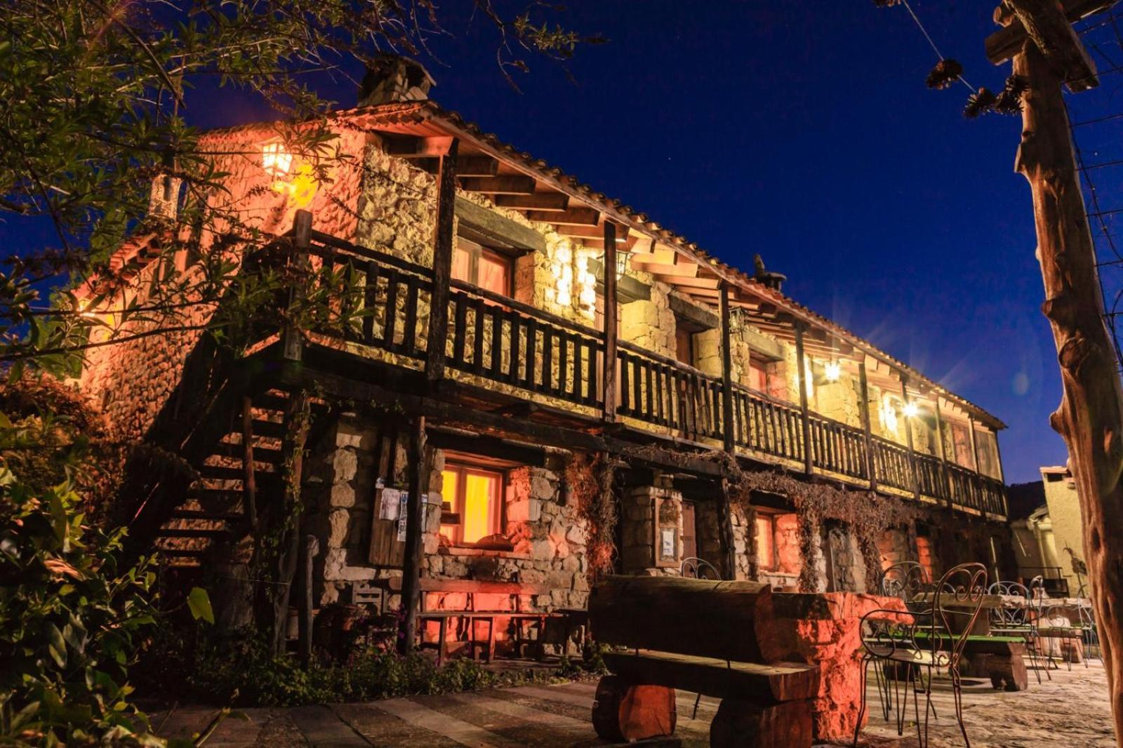 Casas Rurales Chon Alto Tajo ペラレホス・デ・ラス・トルチャス エクステリア 写真